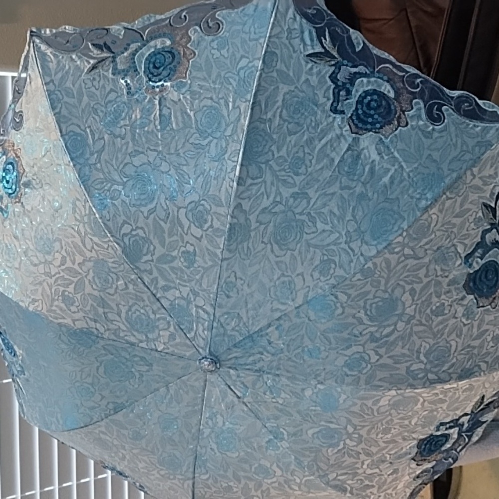 Sun umbrella
